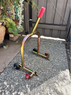 Motorcycle rear tire stand