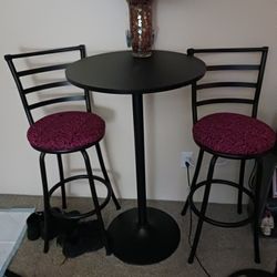 Bar Top And Stools 