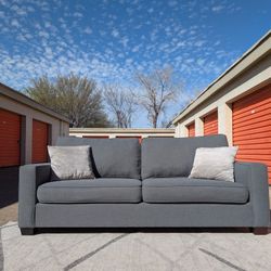 *FREE DELIVERY* POTTERY BARN 87" SOFA