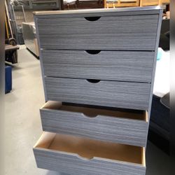 5 Drawer Dresser