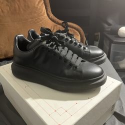 Alexander Mcqueen 10/5