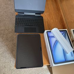 Apple iPad Air M2 , Pencil And Keyboard 