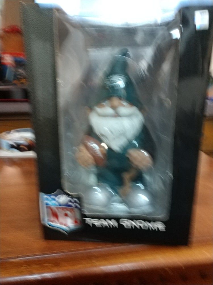 Team Gnome, Football, Eagles