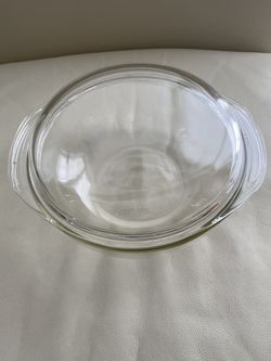 Bowl lidded clear Made in the USA