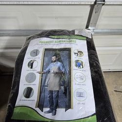 Magnetic Screen Door 