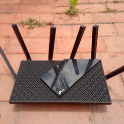 TP-Link AXE5400 Tri-Band WiFi 6E Router