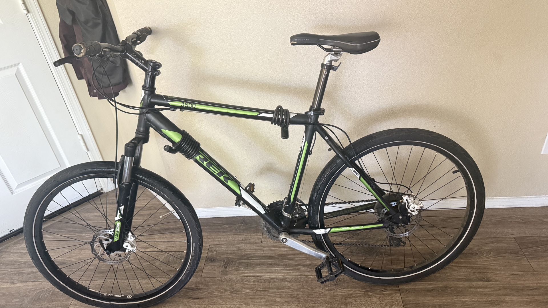 Trek 3500 Alpha Mountain Bike Disc Brakes