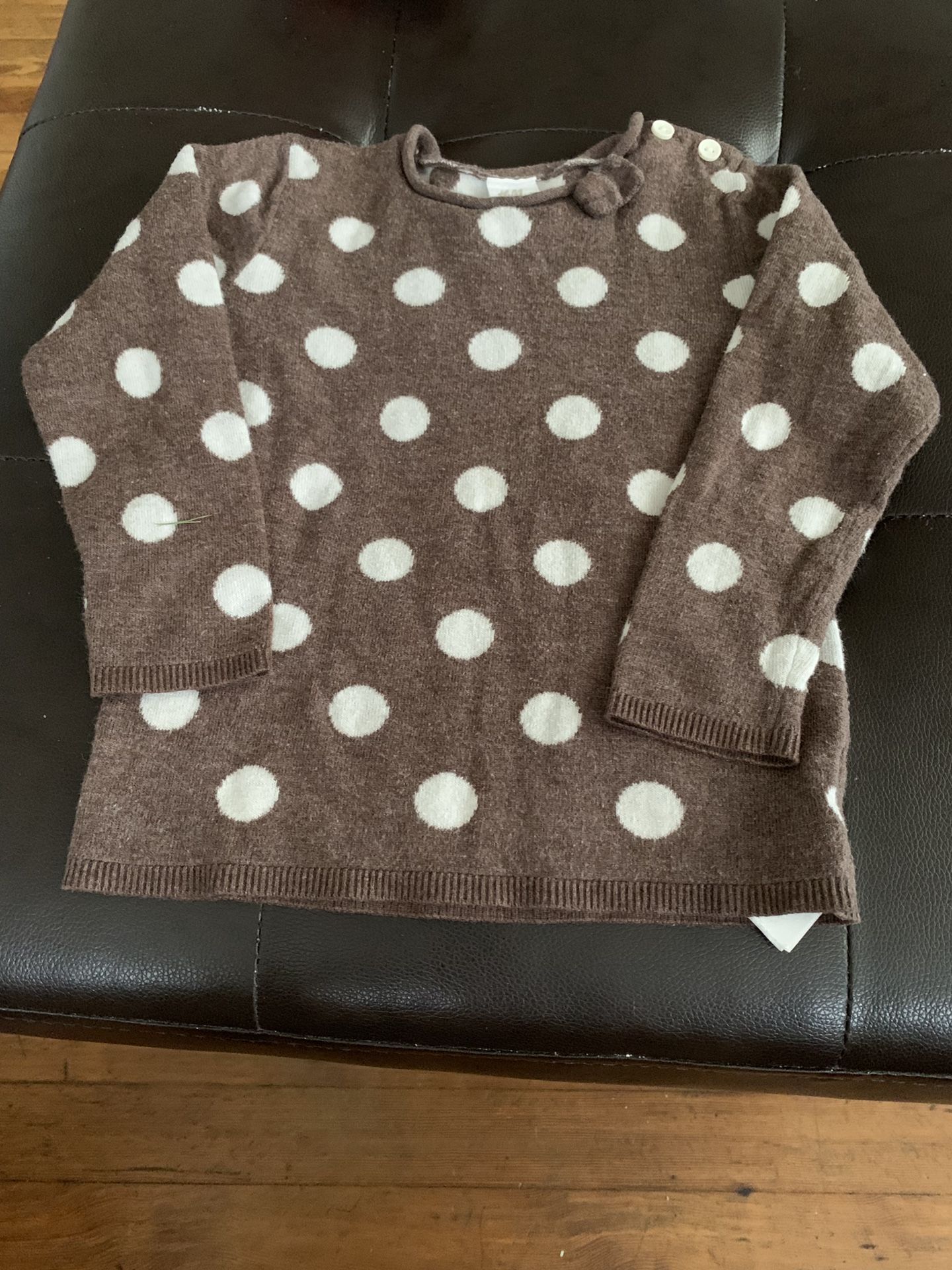 Brown sweater 1 1/2 - 2 years firm price