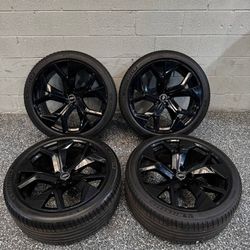 23" OEM Audi Q8 SQ8 RSQ8 Wheels Rims Set of 4 23x10.5 5x112 + Michelin Tires