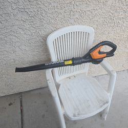 Leaf Blower