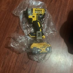 Dewalt