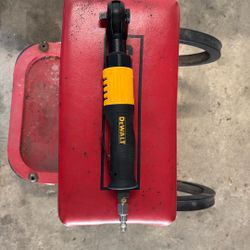 Dewalt 3/8 Air ratchet