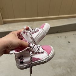 Minnie Mouse High tops 