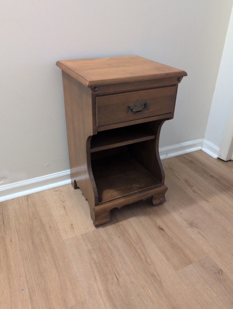 Night side Table 16 In X 27 In H