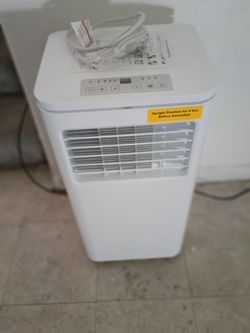 Portable air conditioner brand new never used