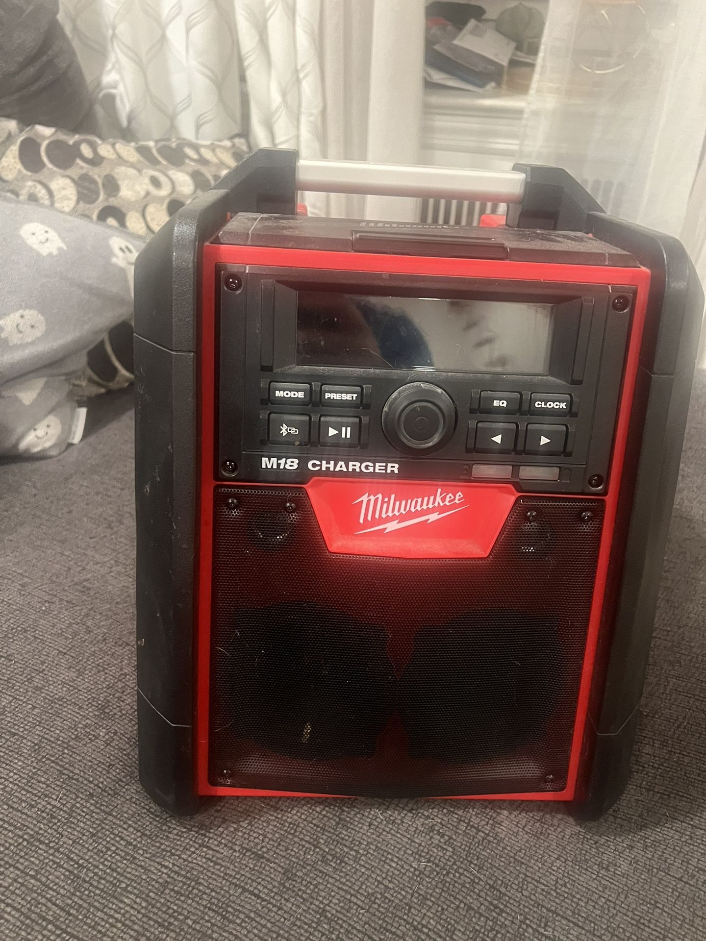 Milwaukee radio M18