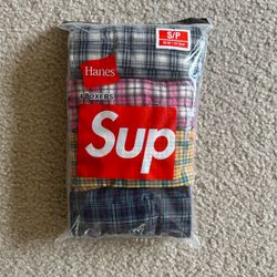 Supreme Hanes Plaid Boxers Size Small