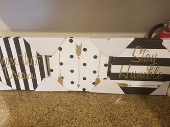 Wall decor