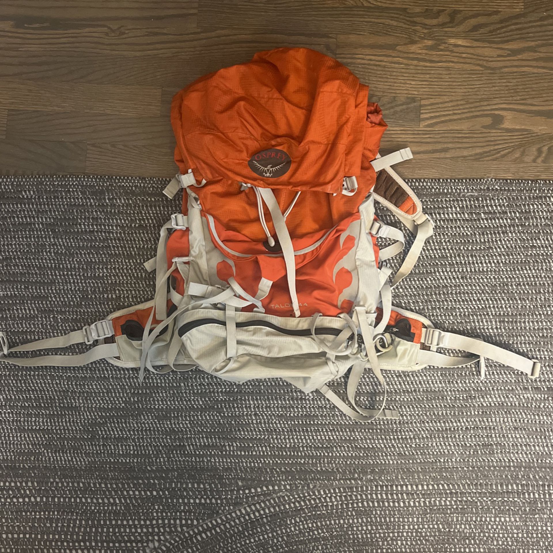 Osprey Talon 44 Travel Backpack 