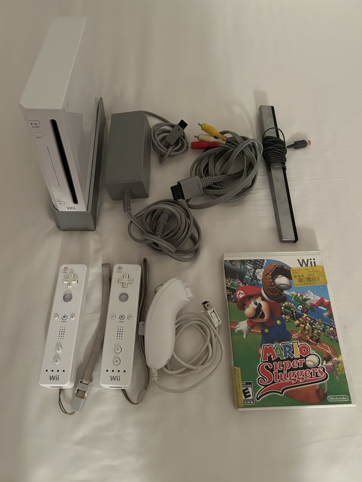 Nintendo Wii Console Bundle
