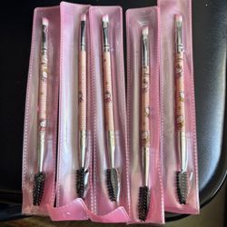 FREE Makeup Brushes  
