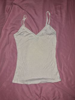 Pink stretchy tillys shirt