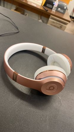 Beats Solo 3 Wireless Headphones Rose Gold