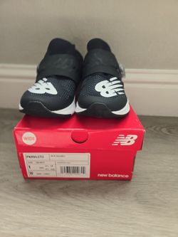 New balance boys running shoes