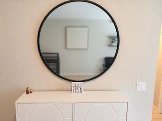 Round Mirror Matte Black
