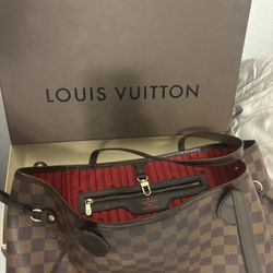Louis Vuitton Tote Bag 