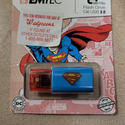 Emtec 8 gb superman  USB flash drive new