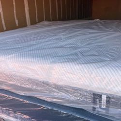 Brand New Queen Size 11” Tempur Pedic - Adapt Medium Firm Mattress!