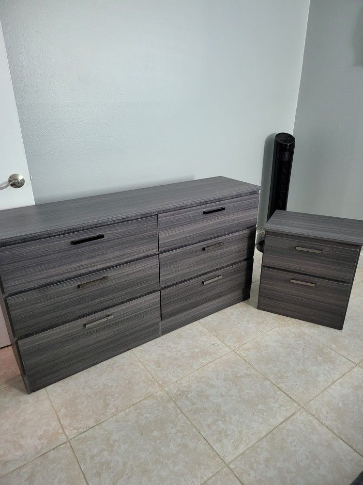 New Dresser & (1) Nightstand 💯🔝