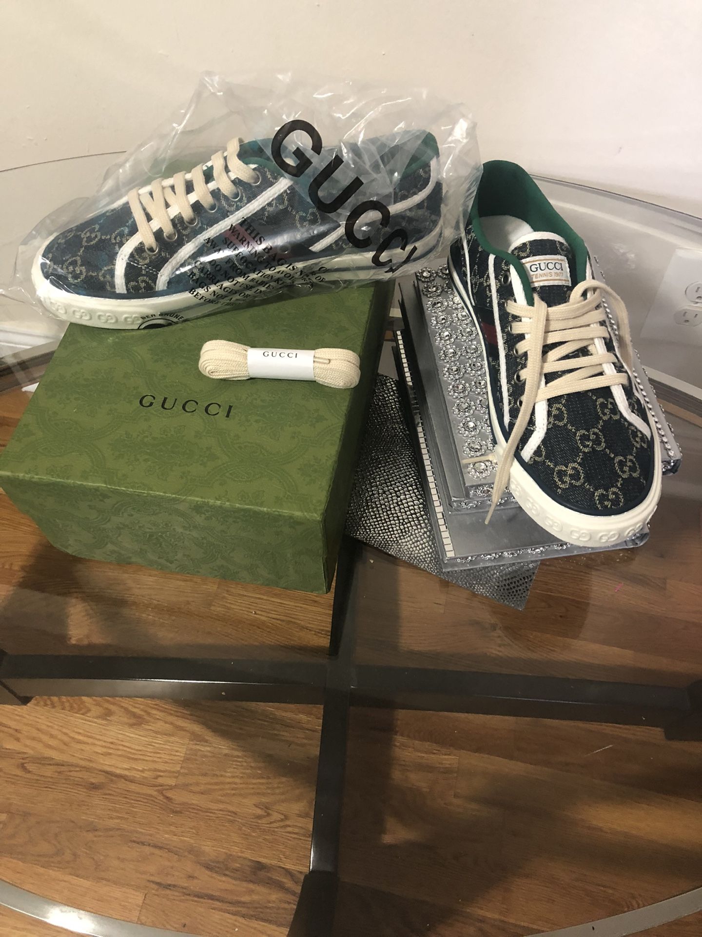 Gucci Tennis Shoes…