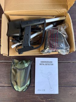 Underground Metal Detector Kit w/ Carry Bag & Collapsable Shovel