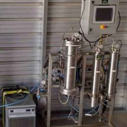 Apeks 5L CO2 Extraction Machine and Chiller