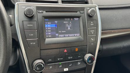 Silver Toyota Camry 2015 Le