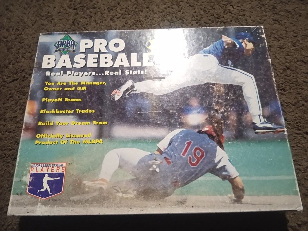 Official Pro Baseball Board Game