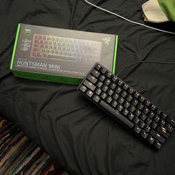 Razer Huntsman Mini Gaming Keyboard 