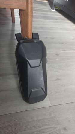 Bag for electric scooter or bike exelent condition