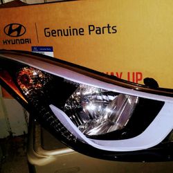 14-15 Hyundai Elantra Headlight assembly Lense