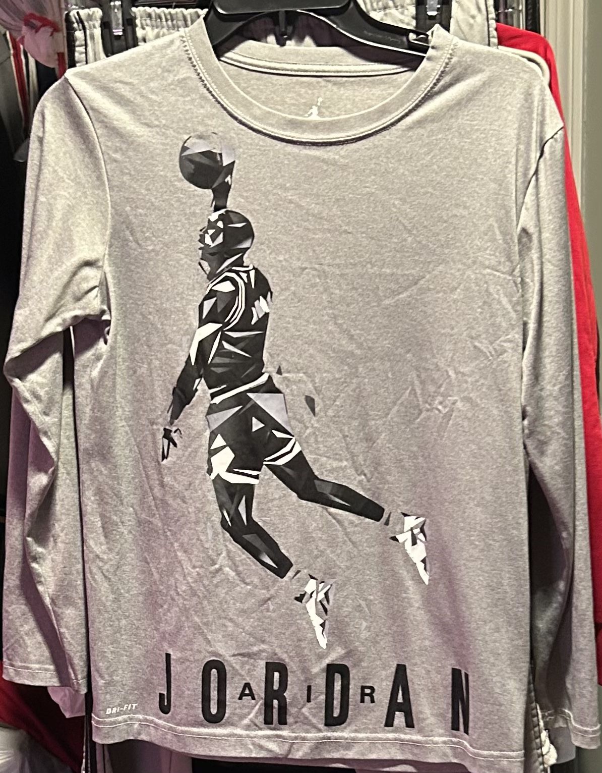Nike Jordan DRI FIT Long Sleeve Shirt Grey Boys L(12-13)