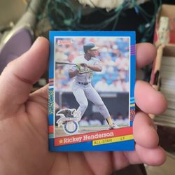 Rickey Henderson ( error card )