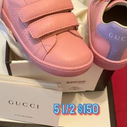 Toddler Gucci Shoes Sz 5/12 (22)