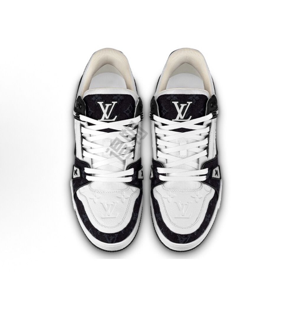LOUIS VUITTON Trainer Panda Emboussed Printed Low-top Fashion Sneakers(off65)57