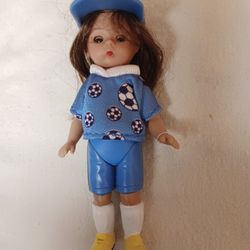 2005 McD's & Madame Alexander Soccer GIRL