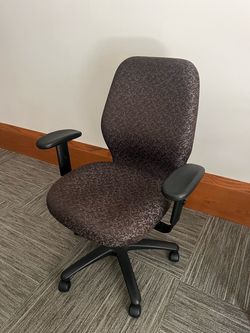 Office desk chair