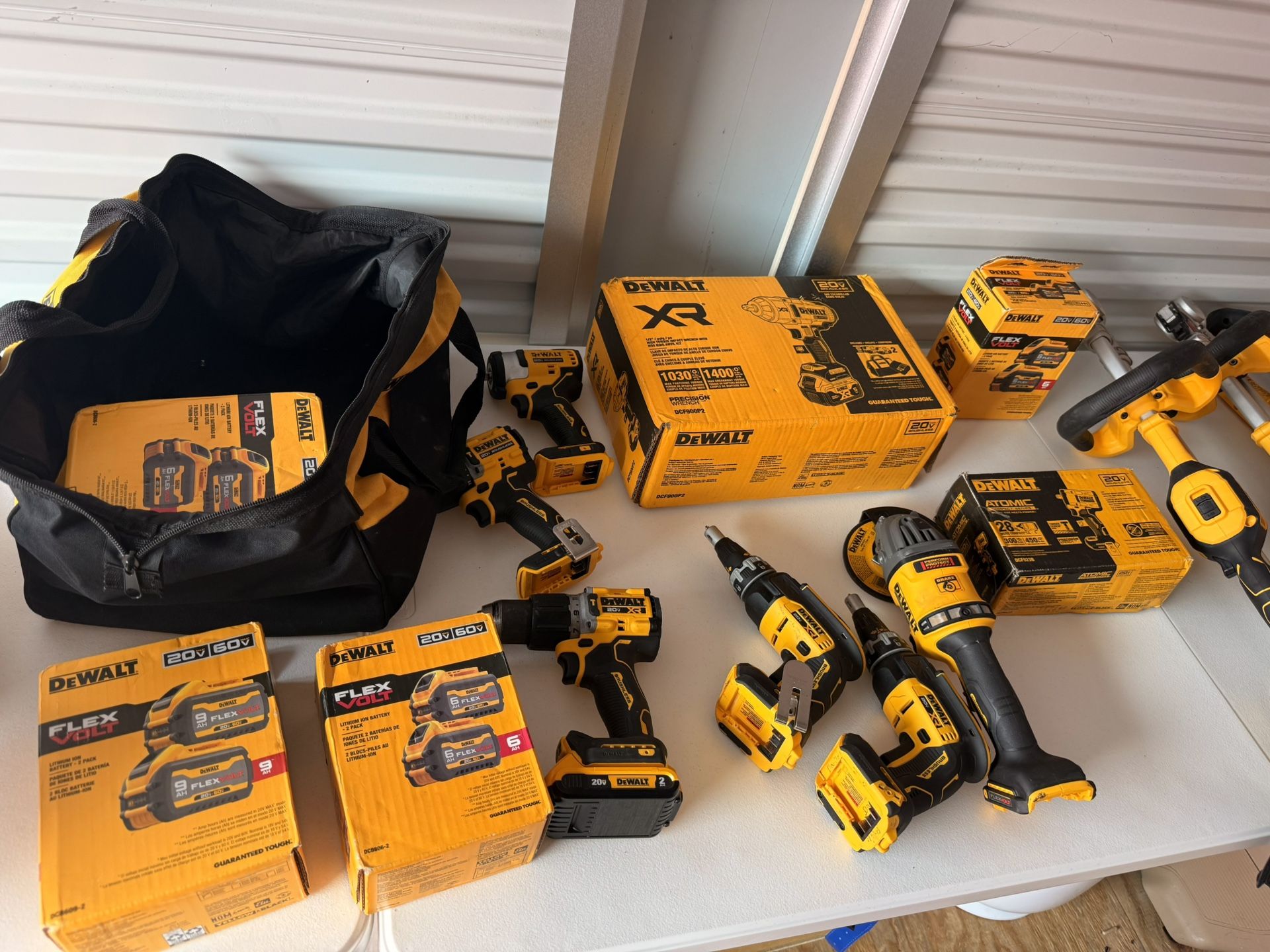 Dewalt