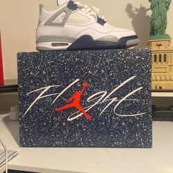 Jordan 4 Retro Midnight Navy 