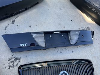 2003-2004 Mercury Marauder Tail Finish Panel w/ Harness
